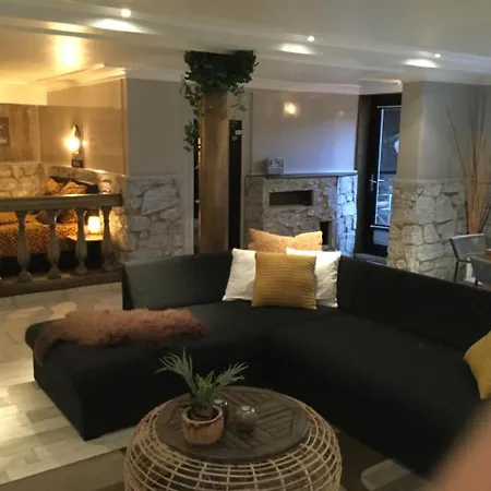 Onassis Bed & Breakfast