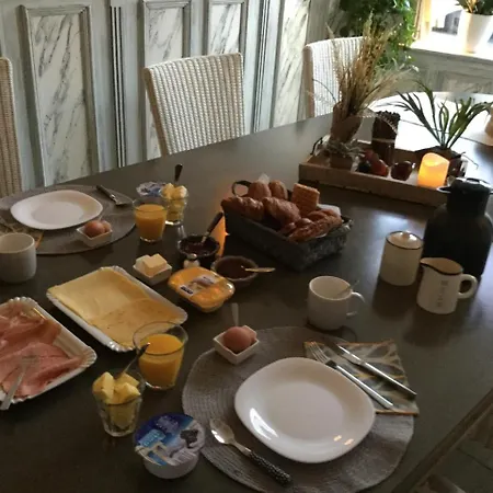 Onassis Bed & Breakfast